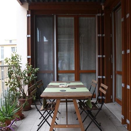Terrace Apartment Close To Metro Station Милан Экстерьер фото